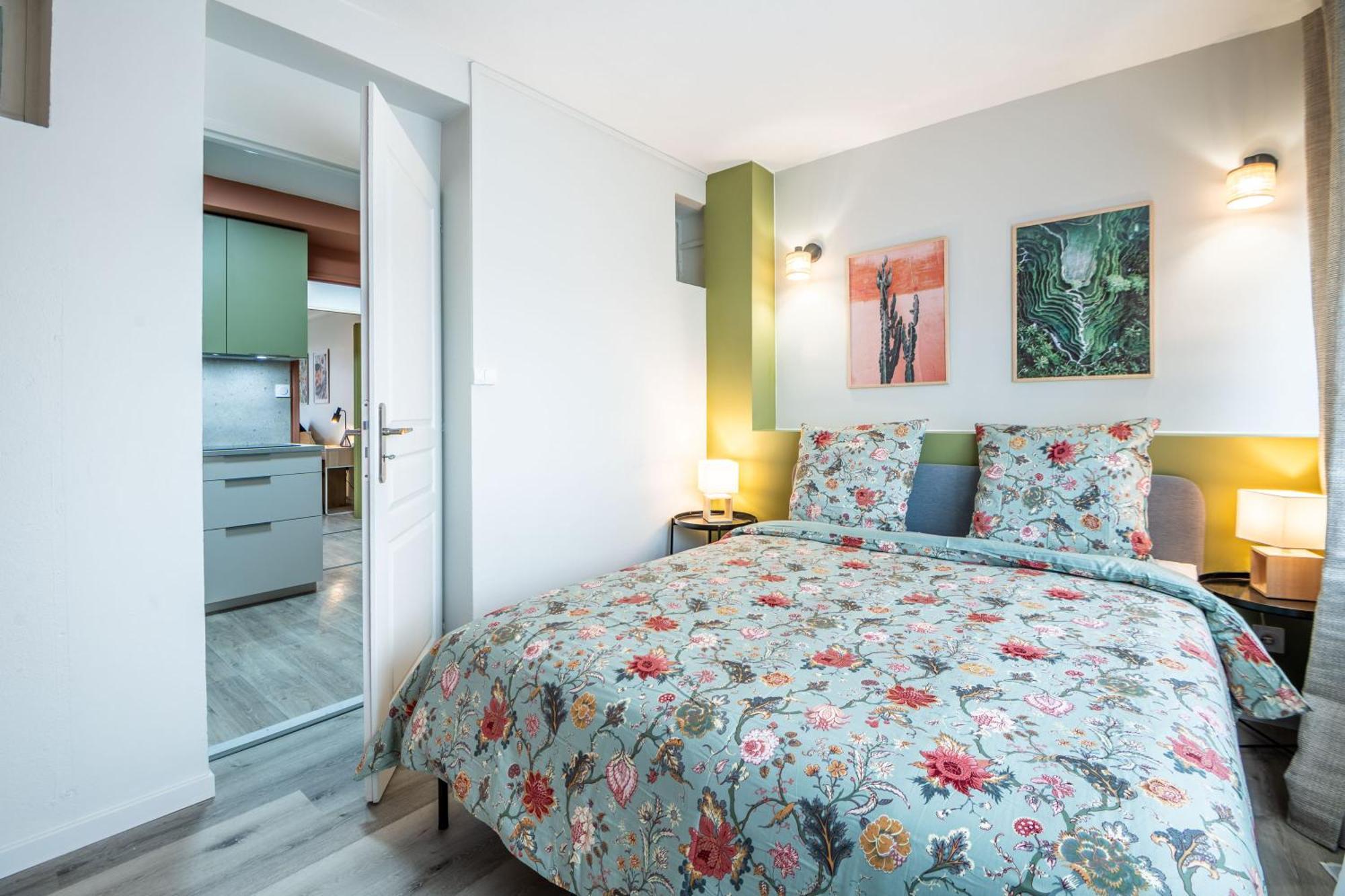 Au Calme De L'Iris - Clim - Garage - Wifi - Tramway Apartment Avignon Exterior photo